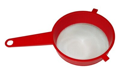 KOLBIARZ Sitko plastikowe z rączką Ø 160 mm na garnek dwulitrowy KOLBIARZ Sitko plastikowe z rączką Ø 160 mm na garnek dwulitrowy